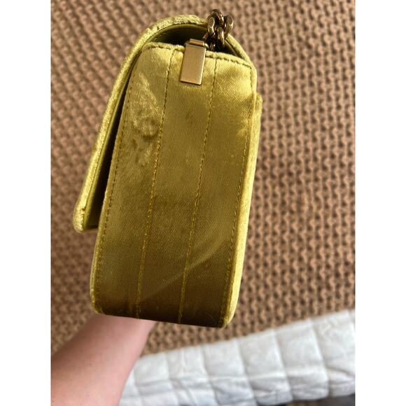 PREOWNED Saint Laurent Vicky Velvet YSL Logo Magnetic Cross-Body Bag Gold - Picture 4 of 14